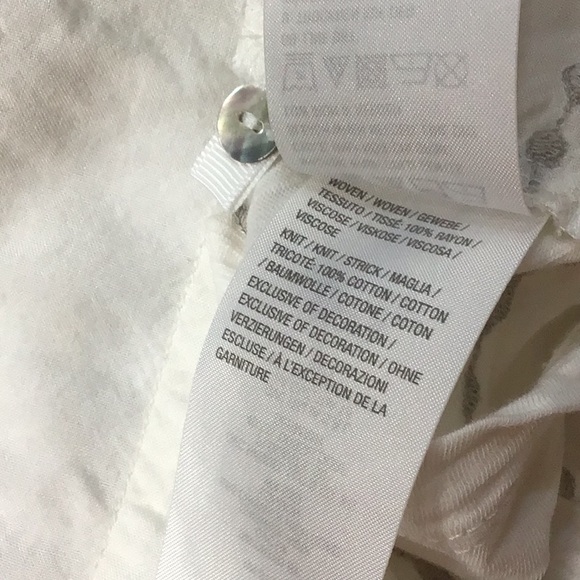 Like New LOGO Lori Goldstein Cream Silver Embroidered Three-quarter Sleeve Tunic - Picture 5 of 7